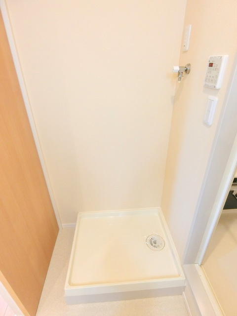 グランビュー高幡のその他|★洗濯機置場★