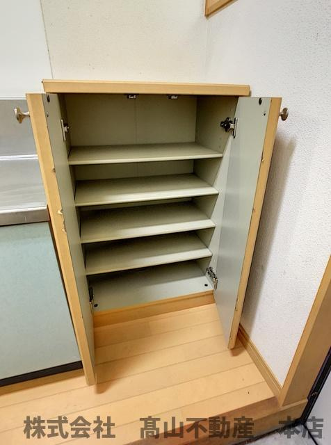 ジェニファーⅡの収納