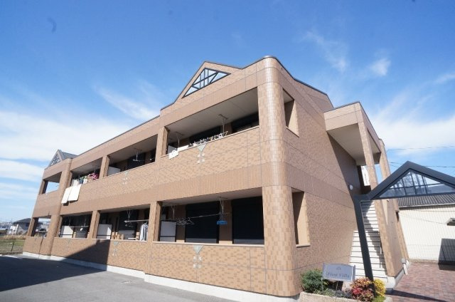 ファースト　ヴィラ