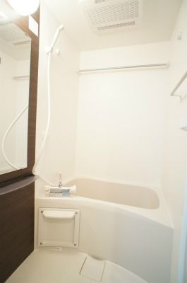 【浴室】 | リブリ・ジュネス聖 | 賃貸 神奈川県横浜市旭区東希望が丘