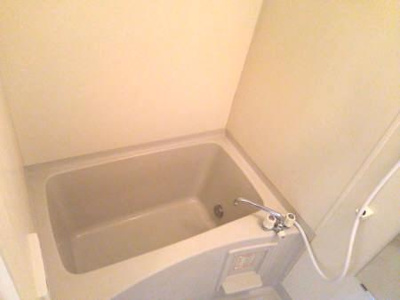 【浴室】 | リバティヒルC | ※同タイプの別の部屋の写真です。