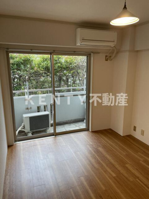 【居間・リビング】 | リヴァーストーン | ゆったりとしたリビングです