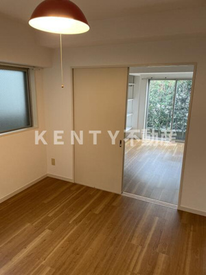 【居間・リビング】 | リヴァーストーン | ゆったりとした居間です