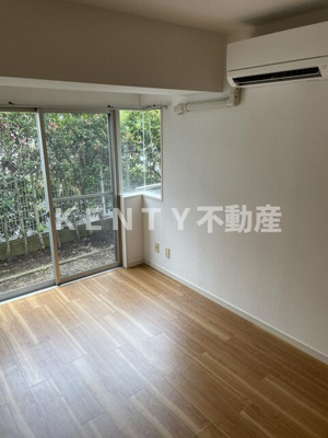 【居間・リビング】 | リヴァーストーン | ゆったりとした居間です