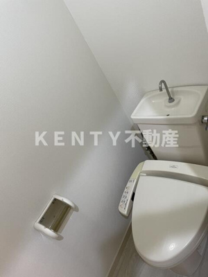 【トイレ】 | リヴァーストーン | 清潔感のあるトイレです