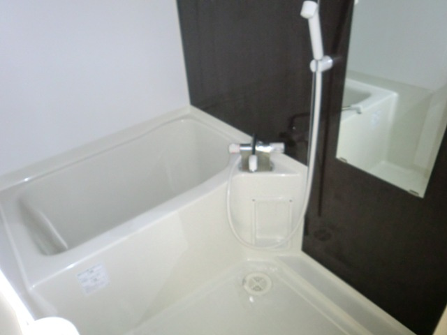 大阪市淀川区新北野１丁目の賃貸マンションの浴室