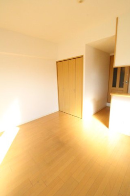 【洋室】 | フローライト上新庄駅前