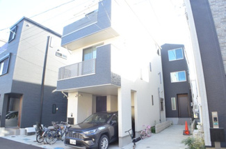 【外観】 | 浦和区本太５丁目【築浅未入居】 | 浦和駅徒歩17分の築浅未入居戸建です。