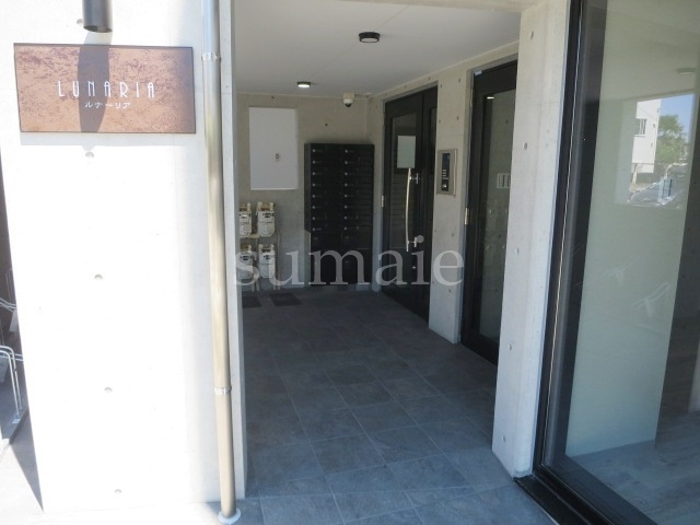 ルナーリアのエントランス|エントランスです！