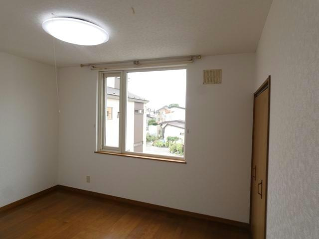 エイブルハイツの居間・リビング