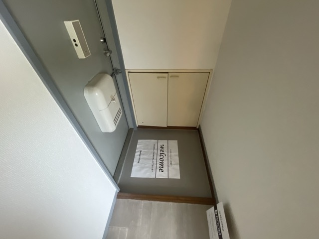 ホワイトハウスＴの玄関