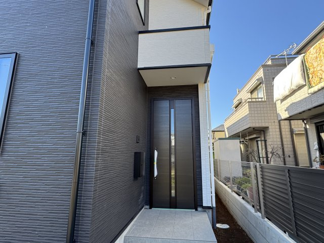 流山市東初石１丁目新築戸建（東初石13期）のエントランス|エントランス・玄関ポーチ