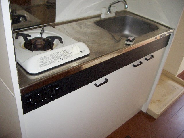 ベルデュールⅡのキッチン|ガスコンロ1口のキッチンです