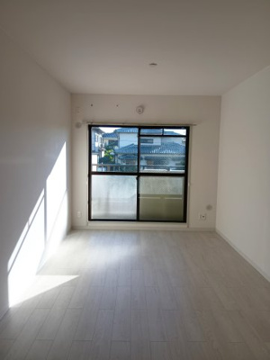 【洋室】 | ヴィラ仲谷向陽台