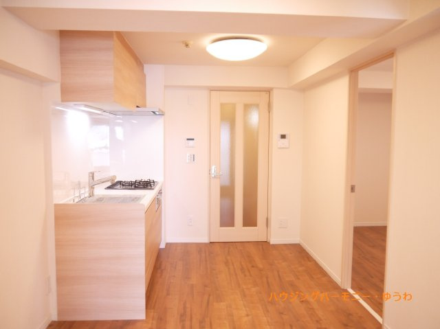 【居間・リビング】 | メゾン常盤台 | イメージ画像となります。実際とは異なりますので、ご注意ください！