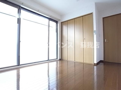 【寝室】 | セモア中山アパート | ゆとりの広さです