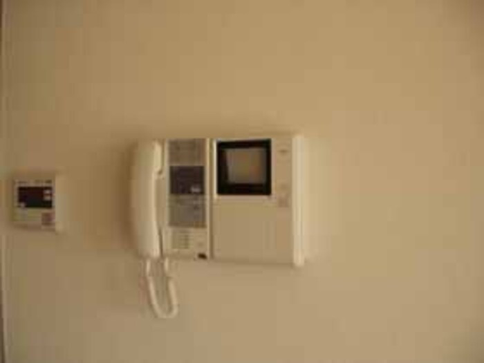 カラット中川のセキュリティ|ＴＶドアホン