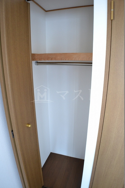 リーガル西長堀の収納