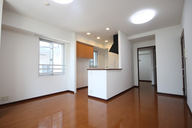 ※同間取り別部屋参考写真となります