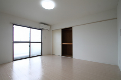 【居間・リビング】 | エルム大元