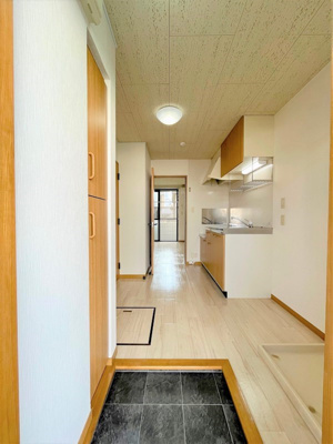 【玄関】 | ロンサール奥田