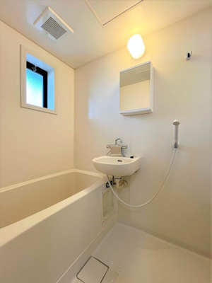 【洗面所】 | ロンサール奥田