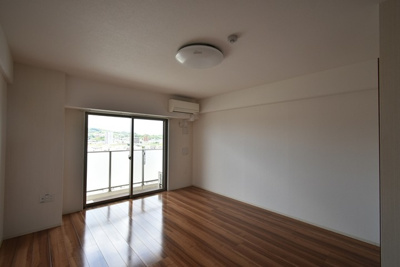 【居間・リビング】 | Ｆｒｉｅｎｄ　Ｃｏｕｒｔ岡山医大東