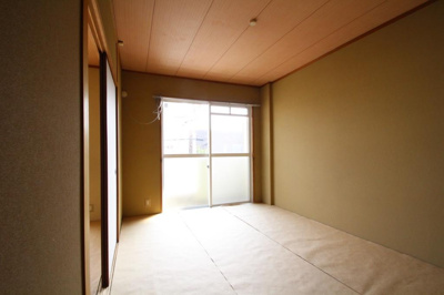 【寝室】 | サクシード今