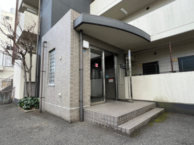 【エントランス】 | 平井マンション奥田 