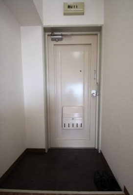 【玄関】 | メゾンムシカ