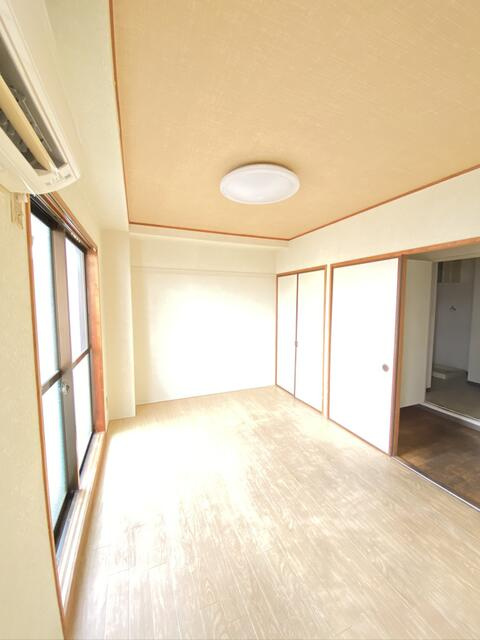 メゾンSKの内装