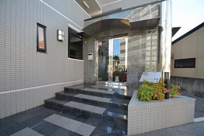 【エントランス】 | エレガンス大供