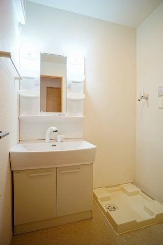 プリズム・ローズ　Ａの洗面所