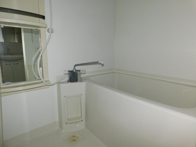 【浴室】 | ハートフル医大西