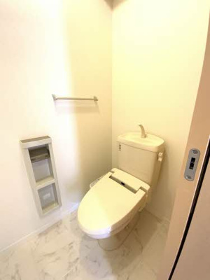 【トイレ】 | シャーメゾン・メイホウ