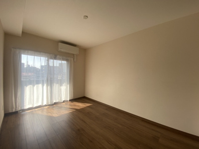 【寝室】 | ロイヤルガーデン大元駅北 | 別号室の写真です