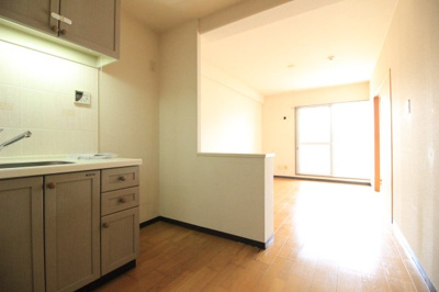 【居間・リビング】 | エバーグリーン東古松