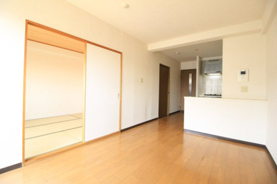 【居間・リビング】 | エバーグリーン東古松