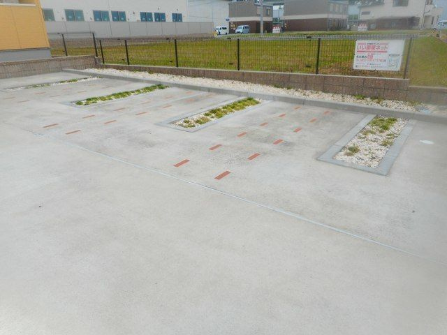 マリアーニの駐車場|カースペースがあります