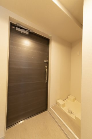 プラウドフラット南品川の玄関|※参考写真