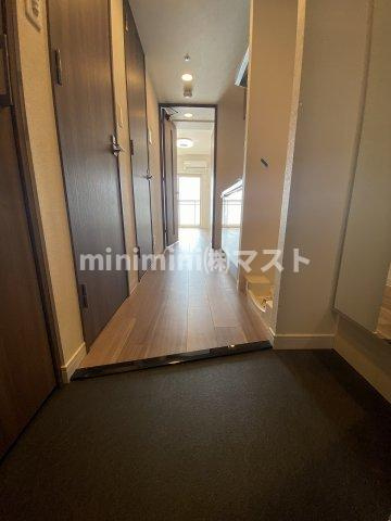 プレサンス天王寺ノースヴィアーレの玄関|別号室参考写真