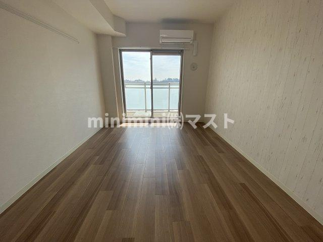 プレサンス天王寺ノースヴィアーレの居間・リビング|別部屋参考写真