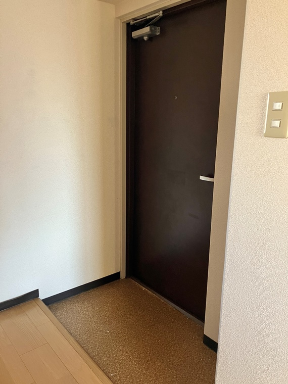 プロスペアー荻窪の玄関