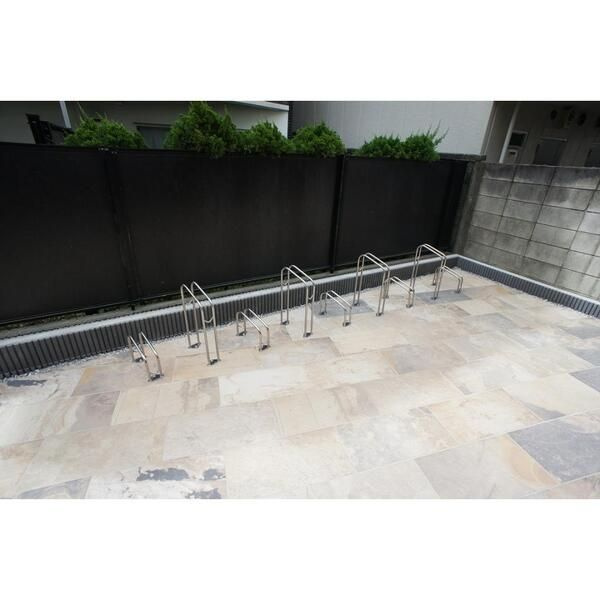 Ｓｏｕｔｈ　Ｓｉｄｅ　１１　サウスサイドイレブンの駐車場