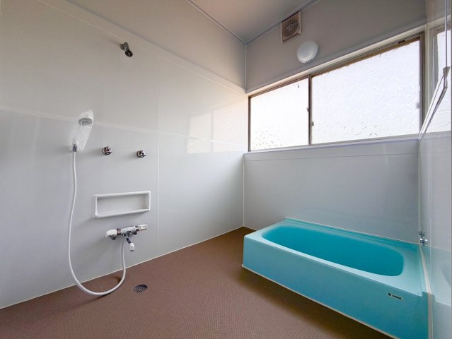 鉾田市梶山中古物件の浴室