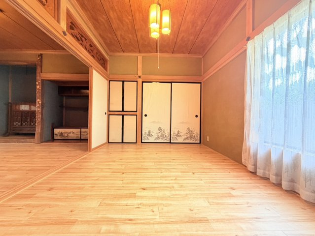 鉾田市梶山中古物件の洋室