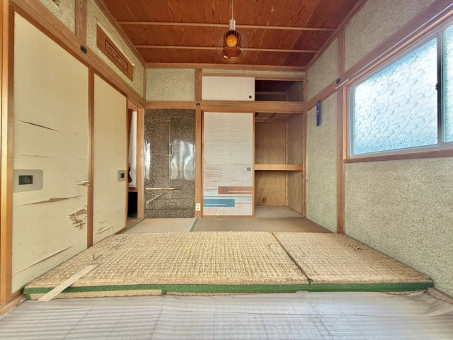 鉾田市梶山中古物件の洋室