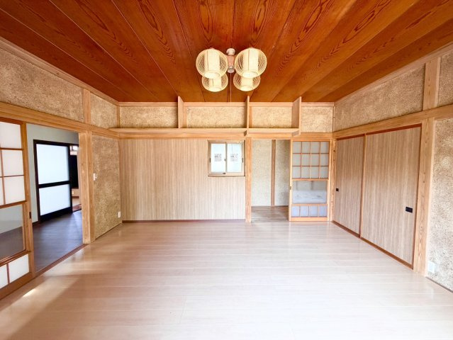 鉾田市梶山中古物件の洋室