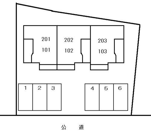 プリムローズＫの駐車場|駐車場があるので、車を買う予定の方も安心です