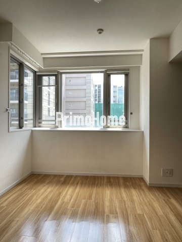 レジディア文京湯島の洋室|※リノベーション前、1月完了予定